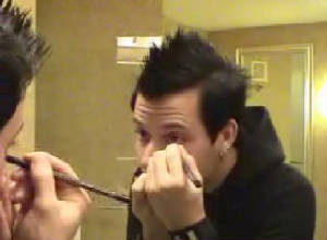 eyeliner.jpg