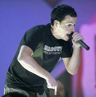 simpleplanpierrebouvier00.jpeg